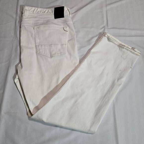 TOMMY BAHAMA CAICOS WHITE JEANS MENS 42 X 32 VINTAGE SLIM STRETCH - Picture 1 of 8